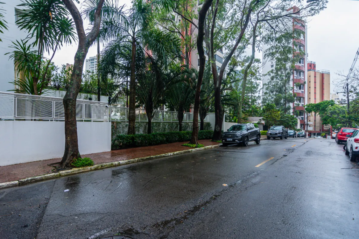 Apartamento à venda com 70m², 2 quartos com vaga - 33