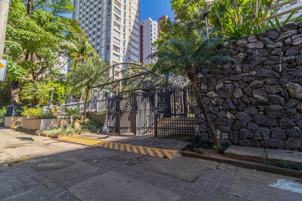 Edifício Gran Mogol - 65
