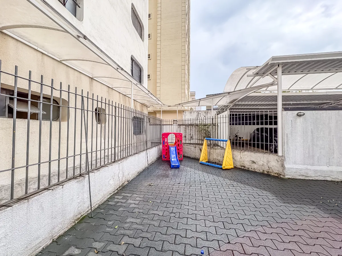 Apartamento à venda com 105m², 2 quartos com vaga - 22