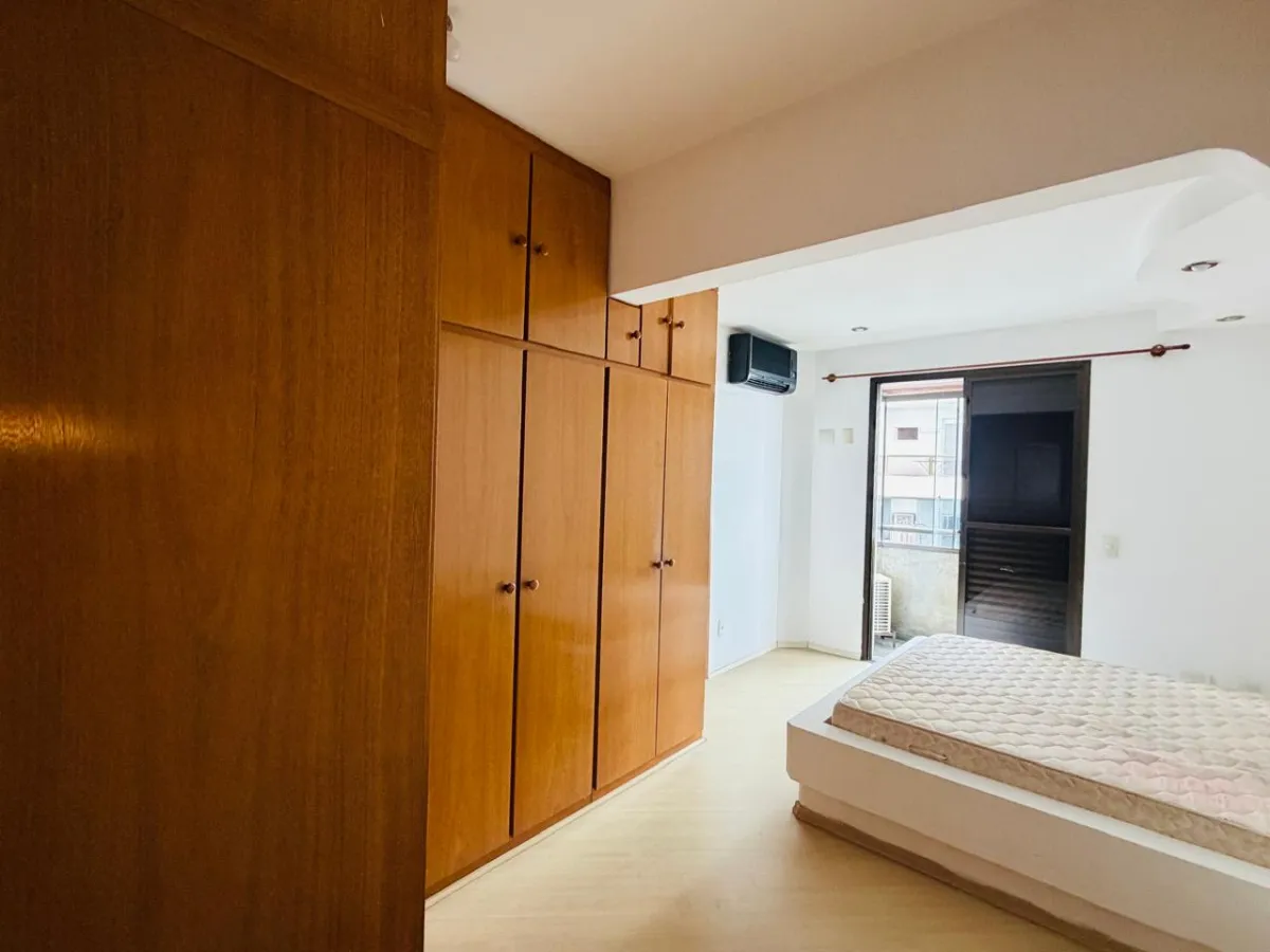 Apartamento à venda com 148m², 3 quartos com vaga - 10