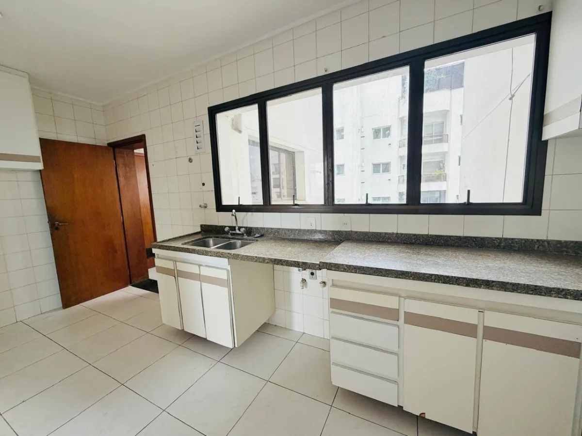 Apartamento à venda com 148m², 3 quartos com vaga - 30
