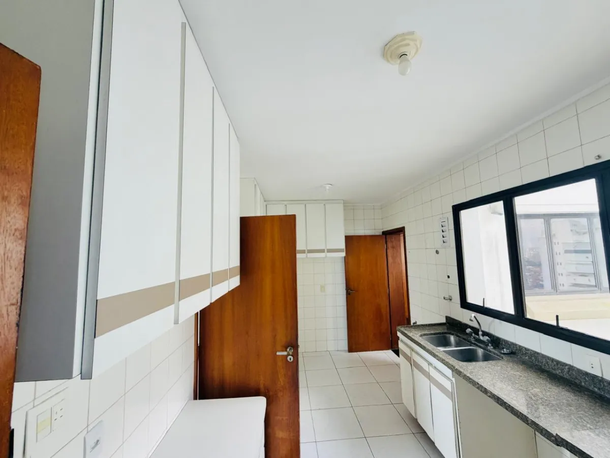 Apartamento à venda com 148m², 3 quartos com vaga - 32