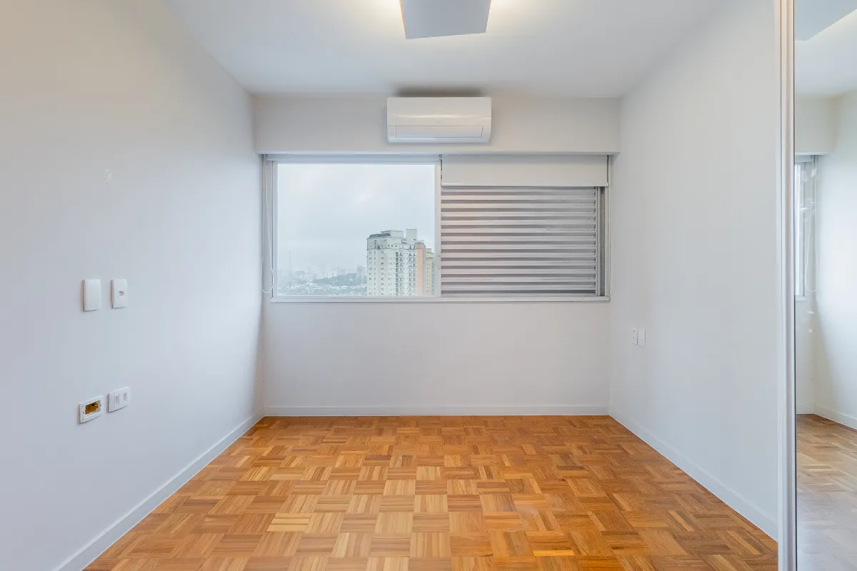 Apartamento à venda com 107m², 2 quartos com vaga - 12