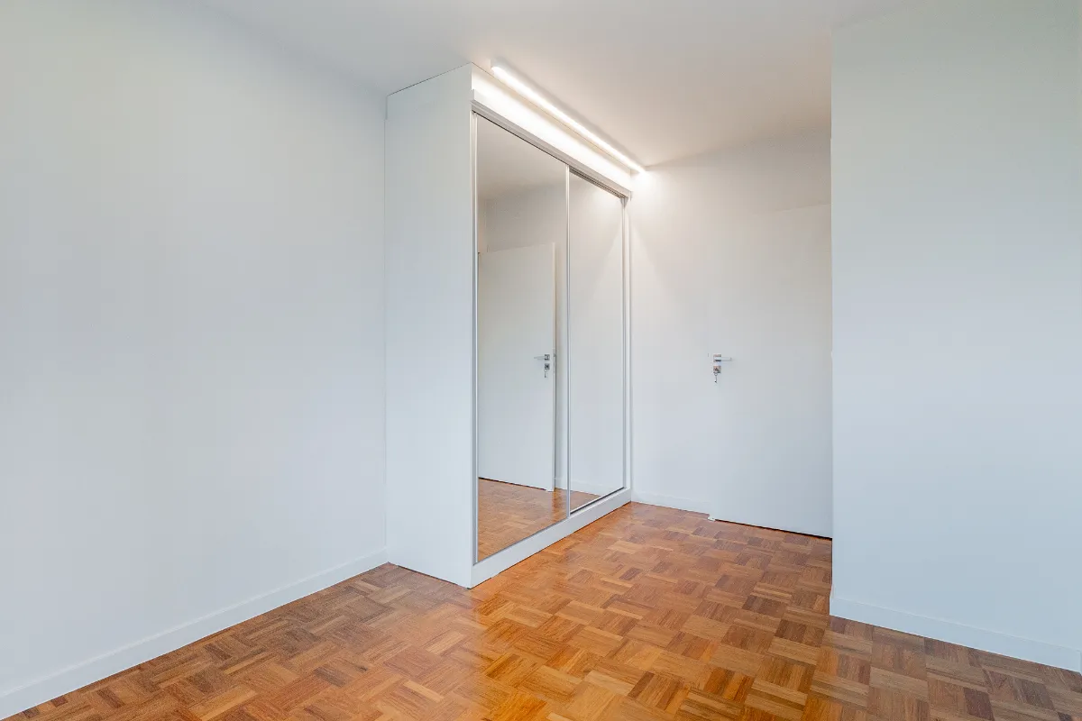 Apartamento à venda com 107m², 2 quartos com vaga - 13