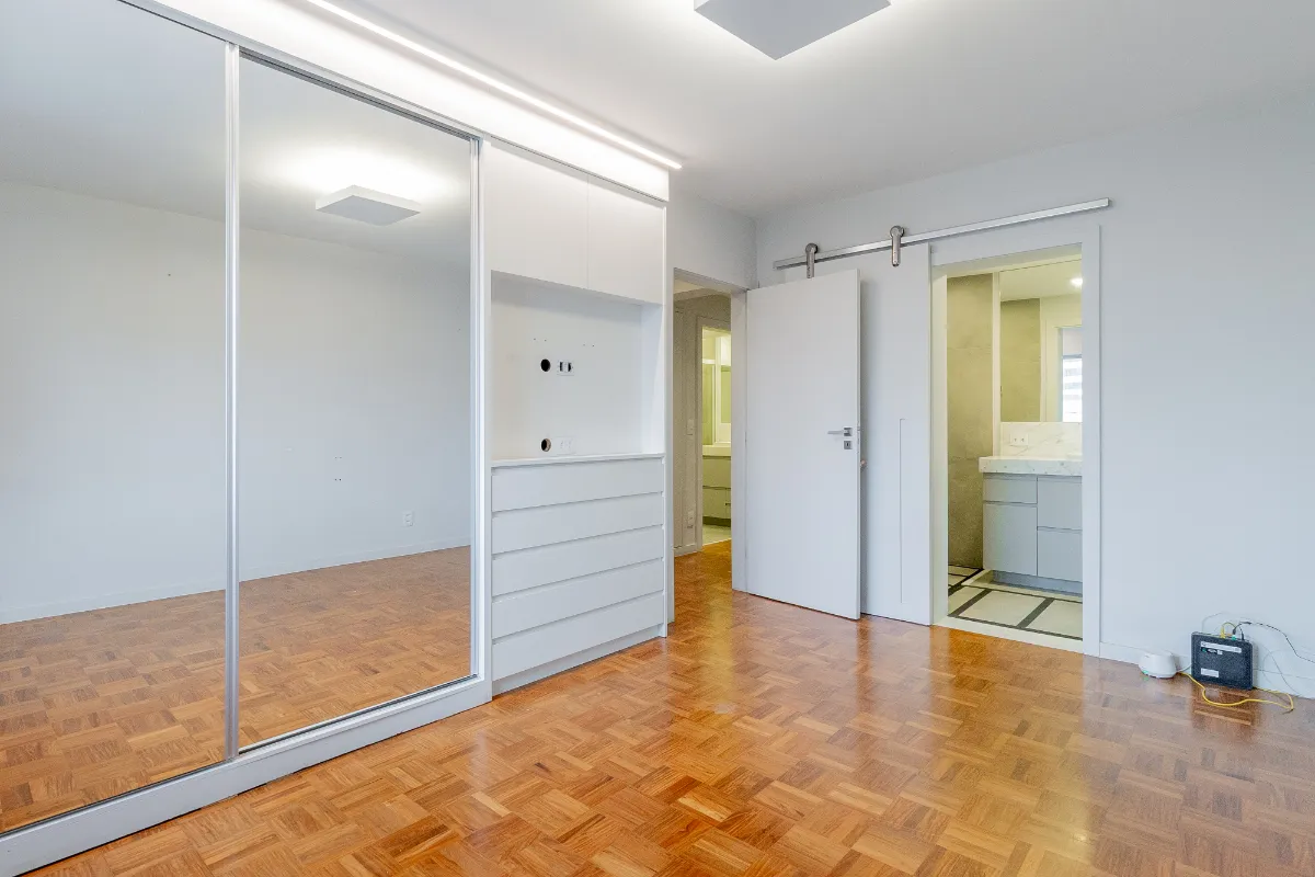 Apartamento à venda com 107m², 2 quartos com vaga - 17