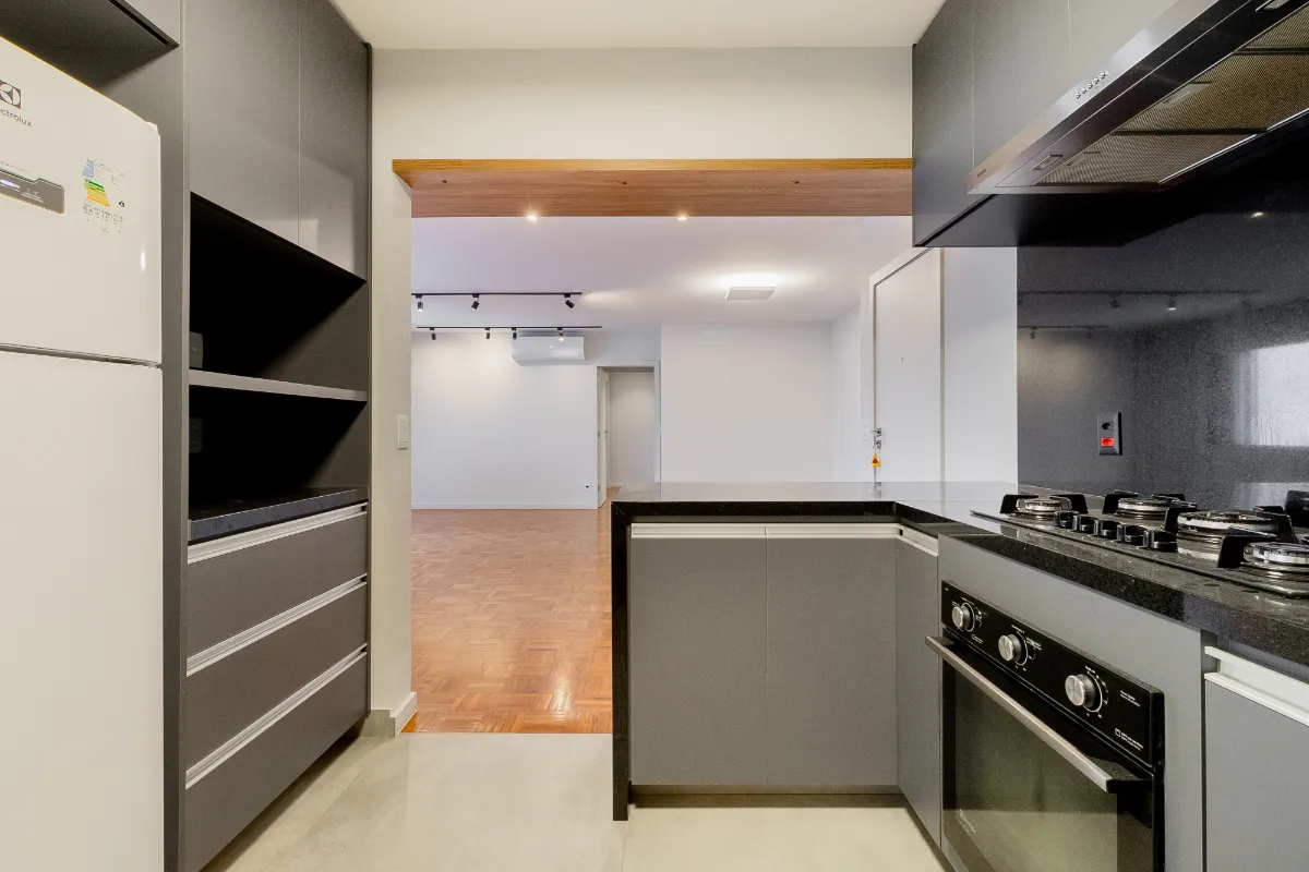 Apartamento à venda com 107m², 2 quartos com vaga - 9