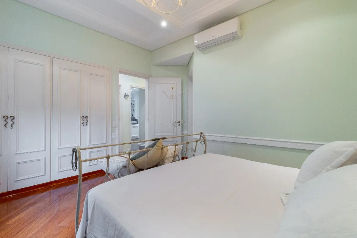 Apartamento à venda com 163m², 3 quartos com vaga - 18
