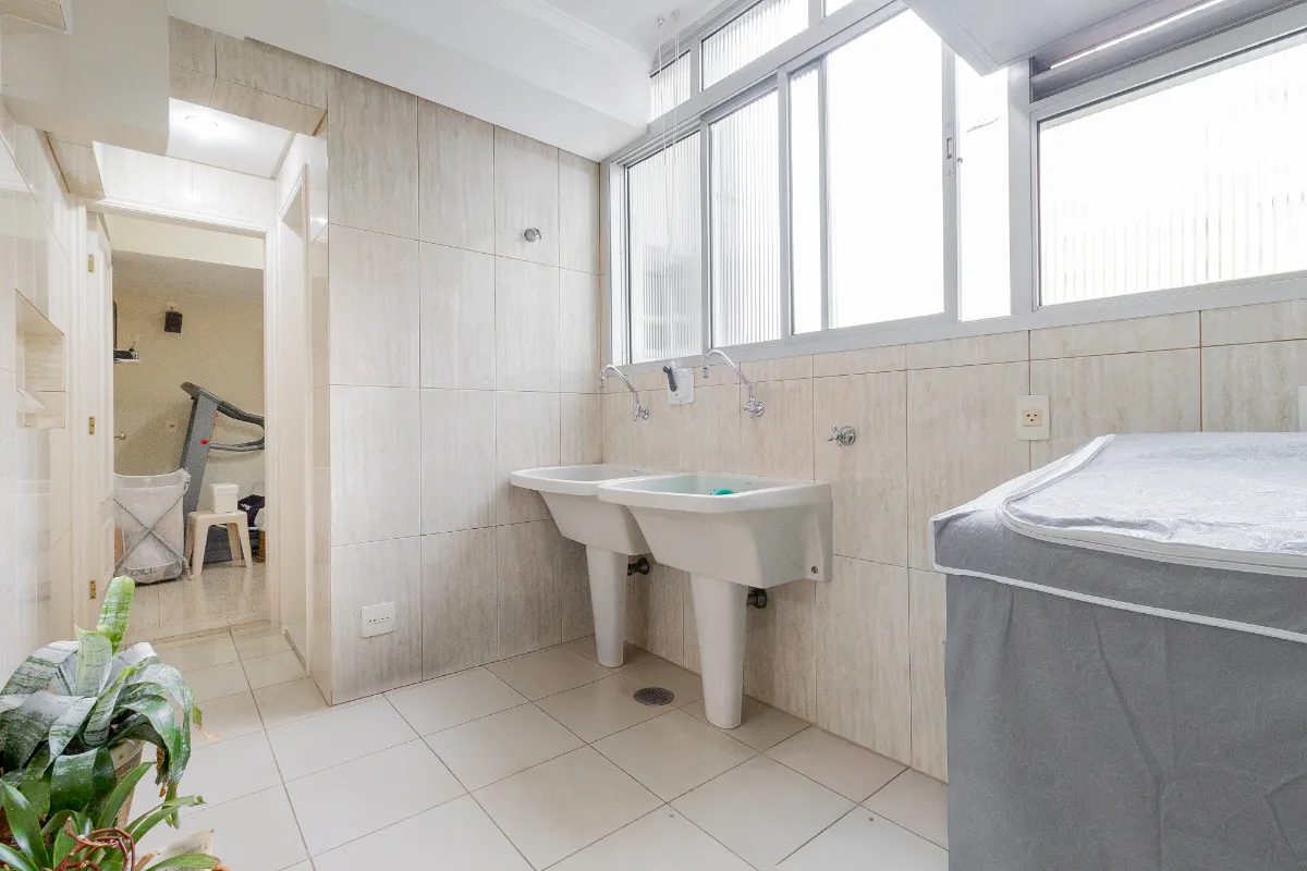 Apartamento à venda com 163m², 3 quartos com vaga - 28