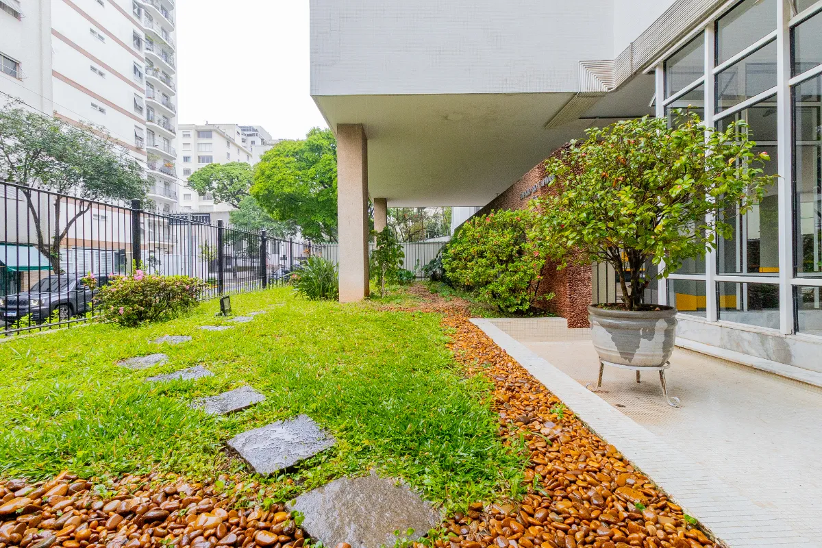 Apartamento à venda com 163m², 3 quartos com vaga - 33