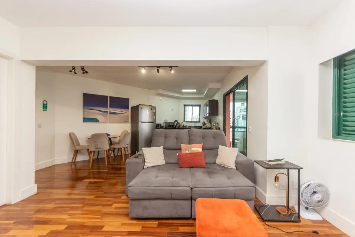Apartamento à venda com 56m², 1 quarto com vaga - 4