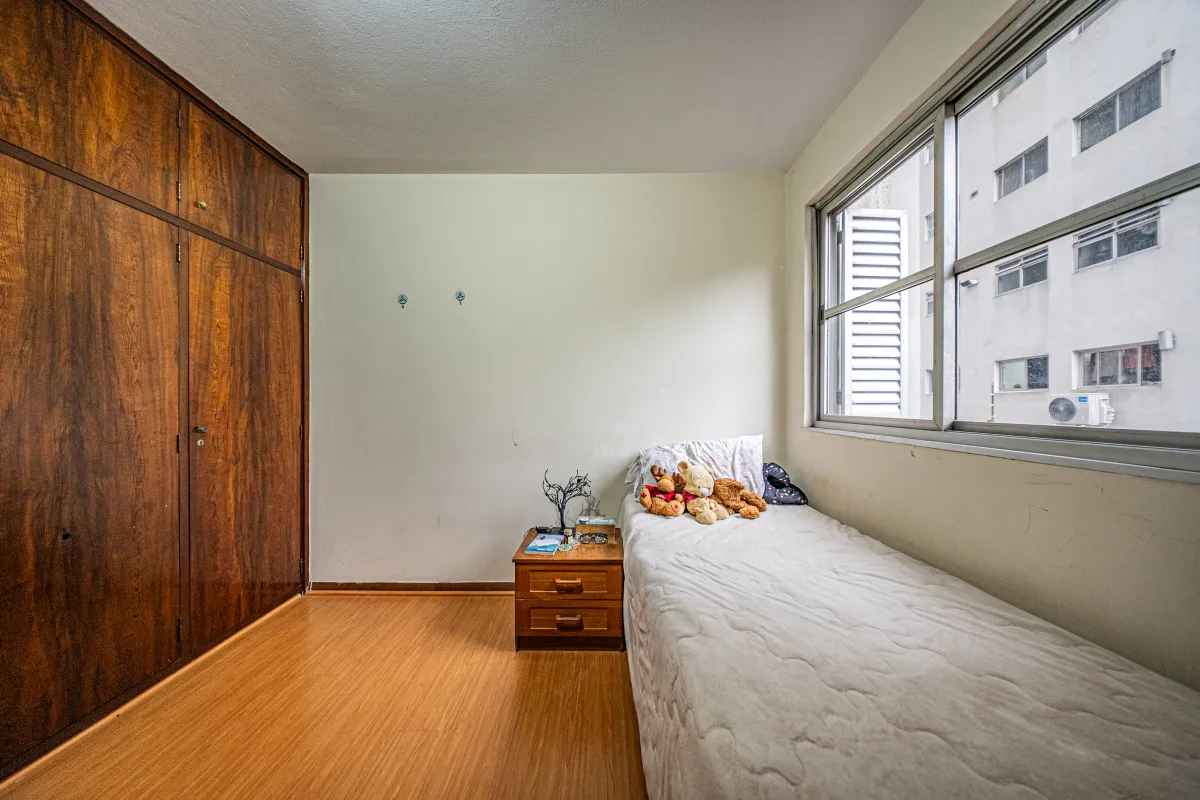 Apartamento à venda com 105m², 3 quartos com vaga - 18