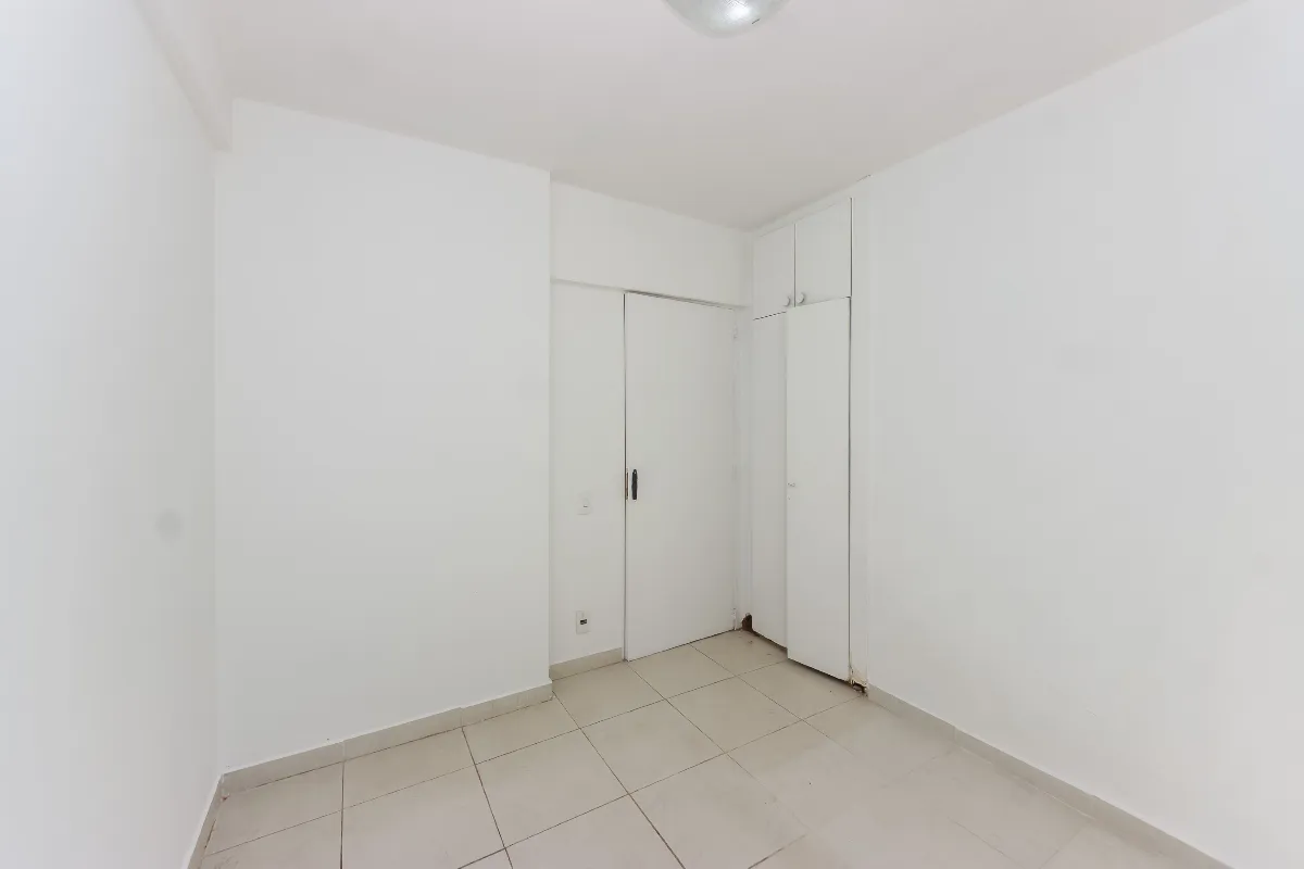 Apartamento à venda com 87m², 3 quartos com vaga - 17