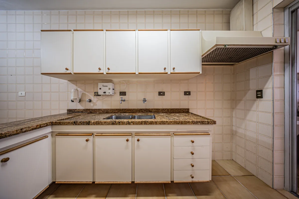 Apartamento à venda com 144m², 4 quartos com vaga - 36