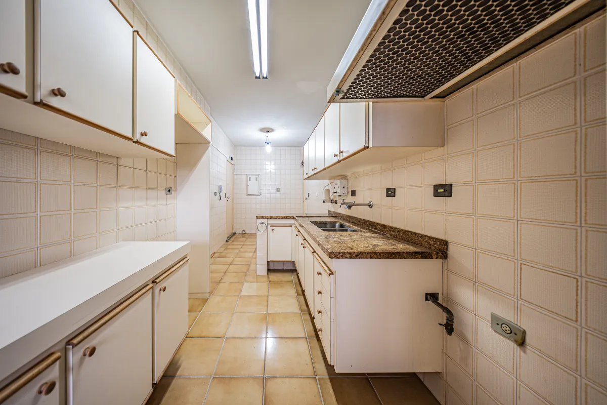 Apartamento à venda com 144m², 4 quartos com vaga - 38