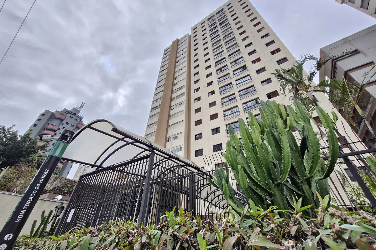 Apartamento à venda com 71m², 2 quartos com vaga - 27
