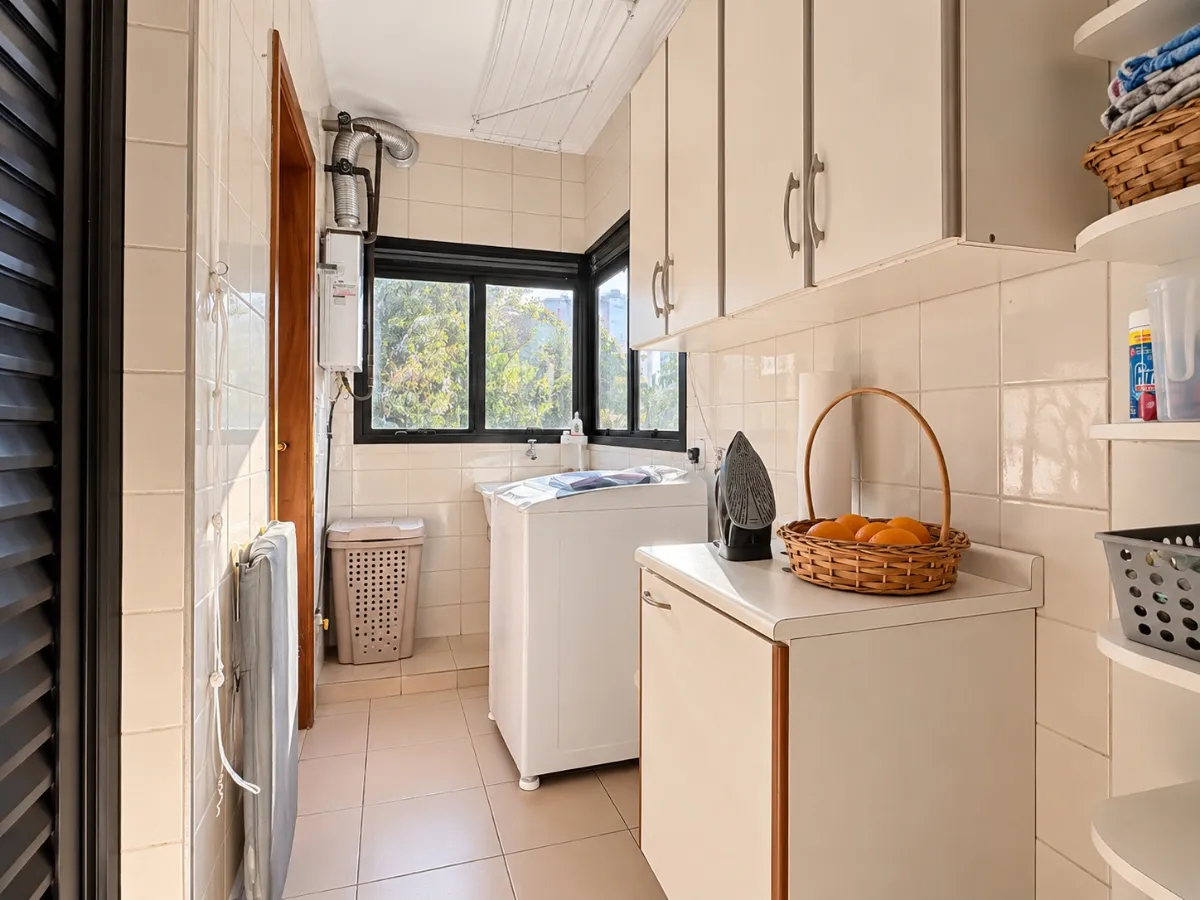 Apartamento à venda com 133m², 4 quartos com vaga - 28
