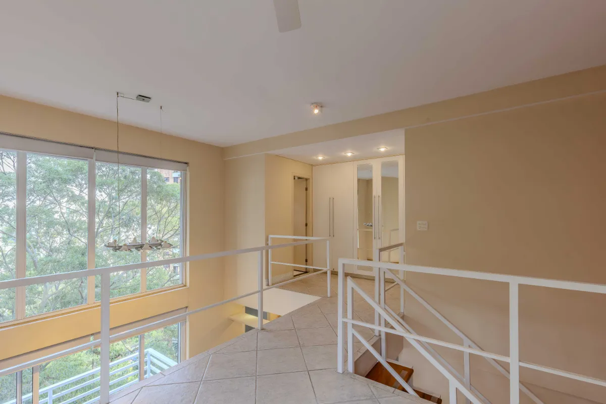 Urban Loft - 10