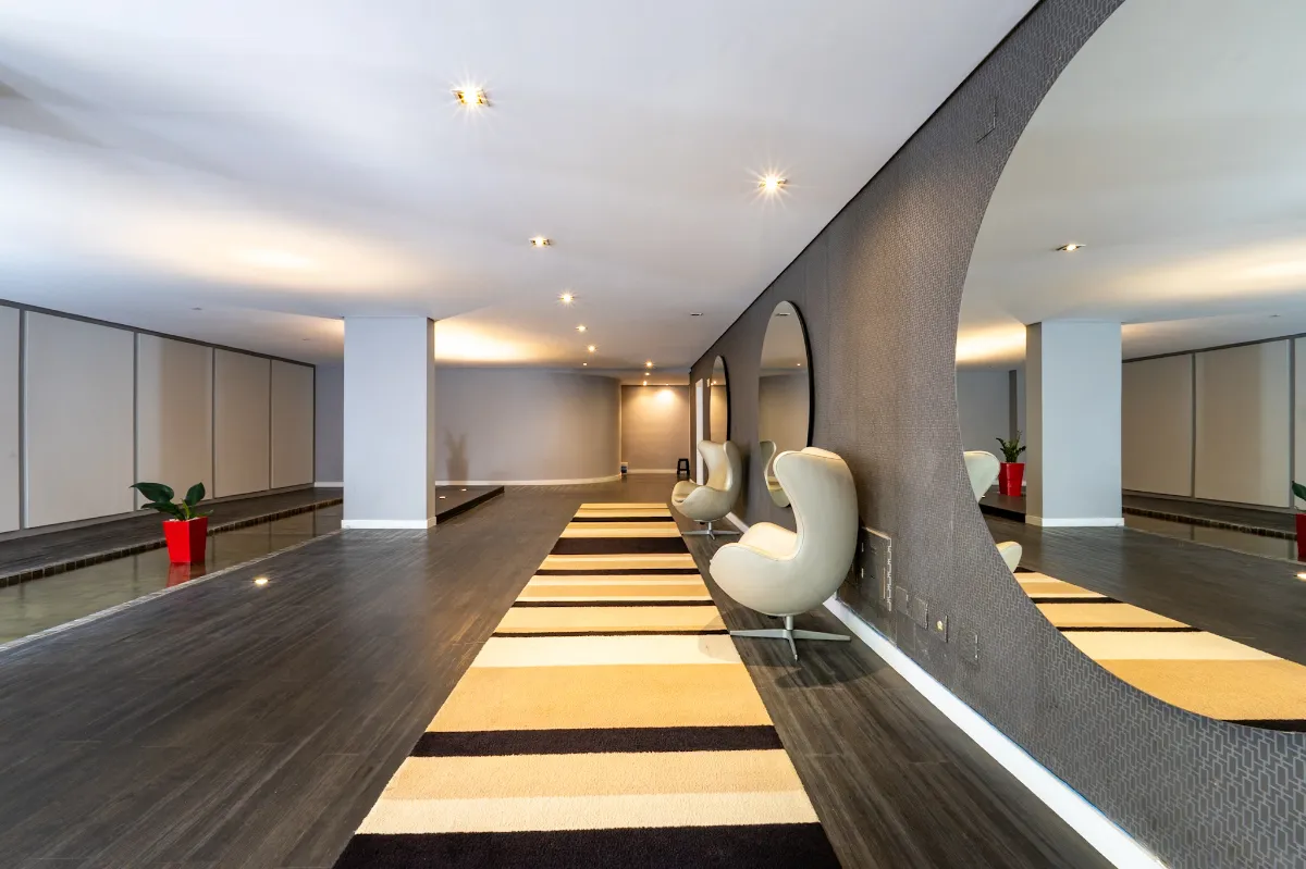 Urban Loft - 34