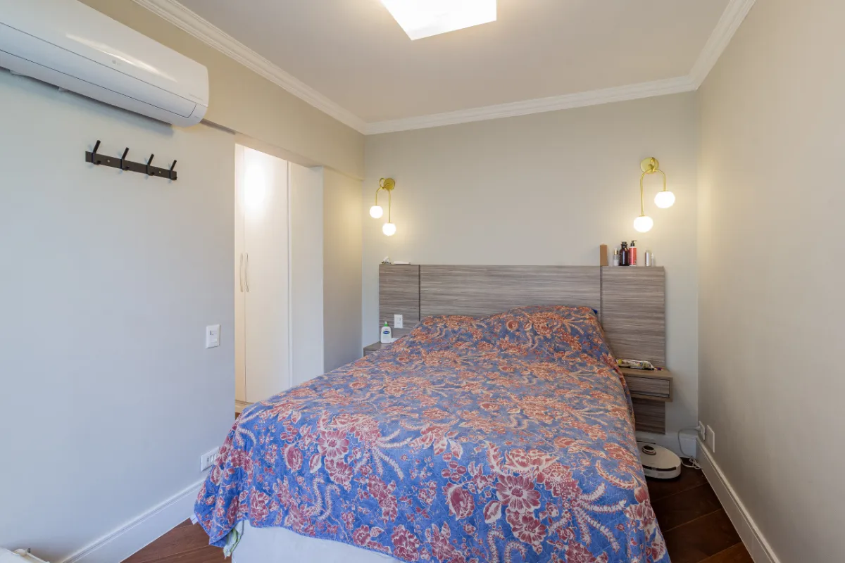 Apartamento à venda com 130000m², 4 quartos com vaga - 17