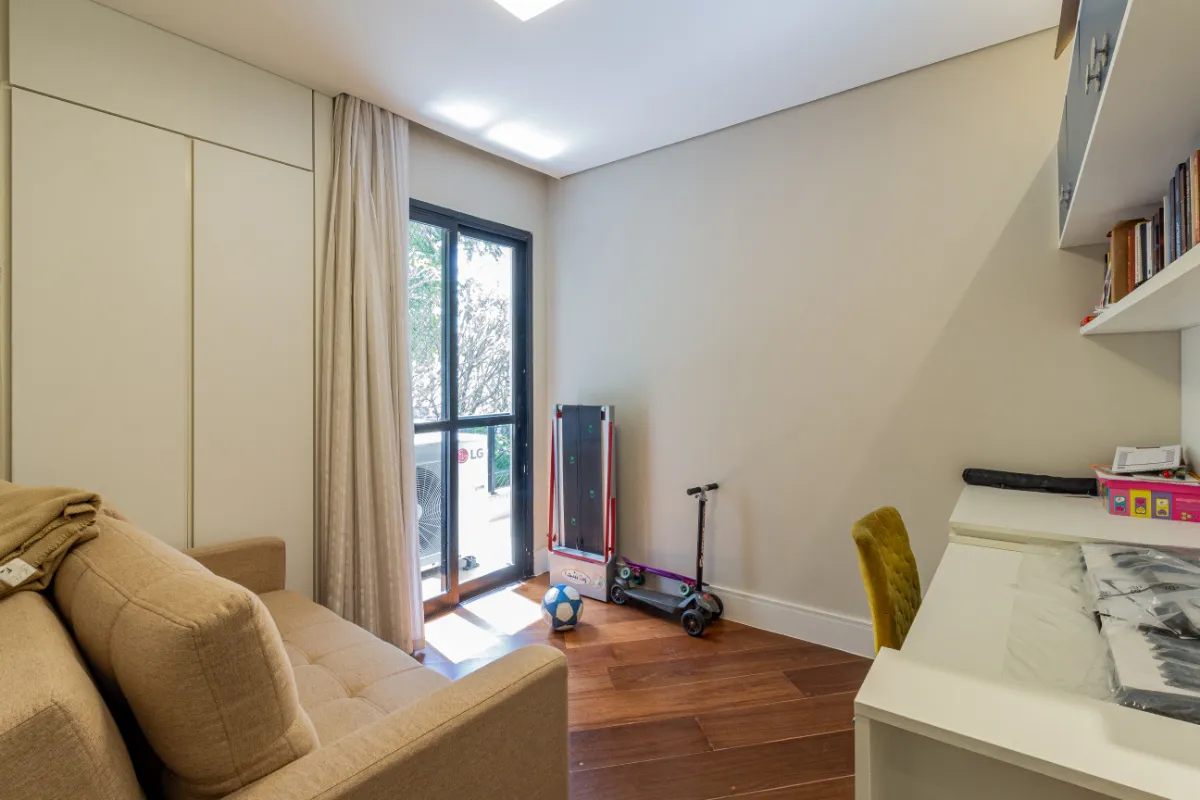 Apartamento à venda com 130000m², 4 quartos com vaga - 30
