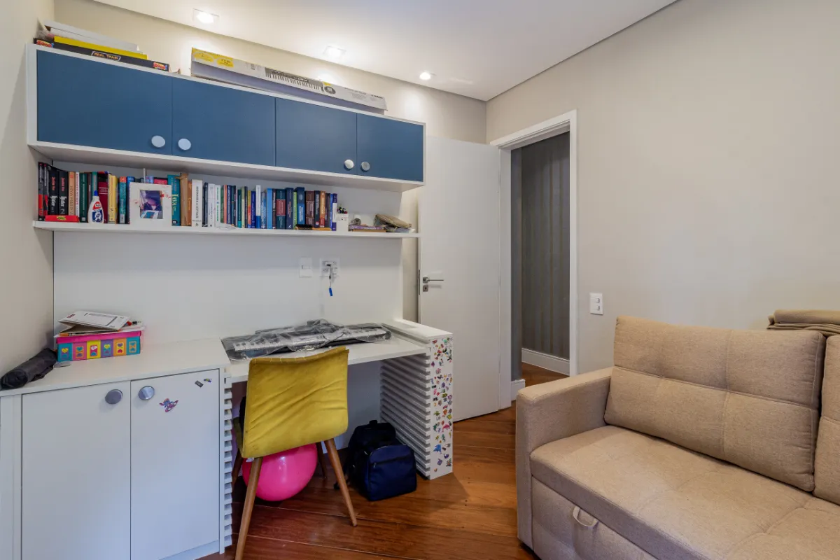 Apartamento à venda com 130000m², 4 quartos com vaga - 31