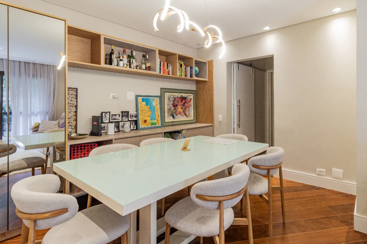 Apartamento à venda com 130000m², 4 quartos com vaga - 4