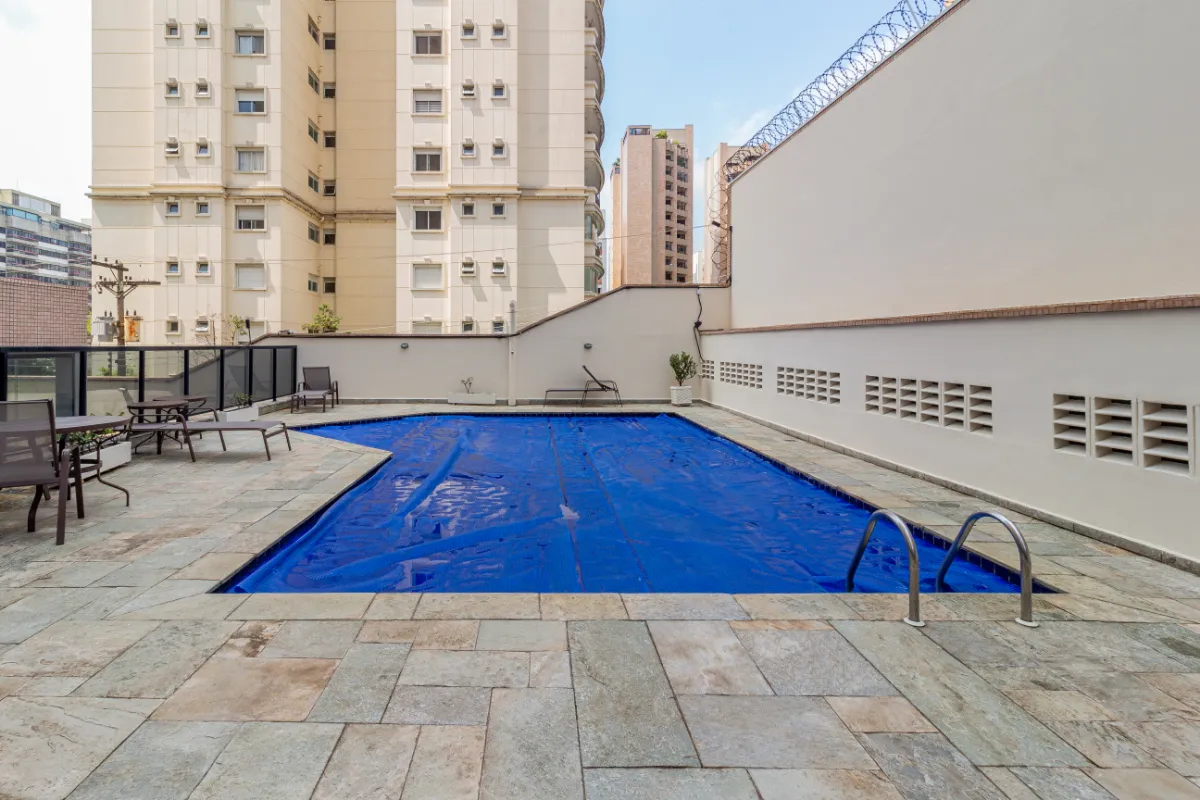 Apartamento à venda com 130000m², 4 quartos com vaga - 41