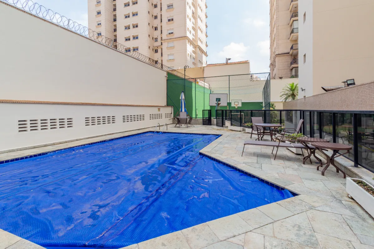 Apartamento à venda com 130000m², 4 quartos com vaga - 43
