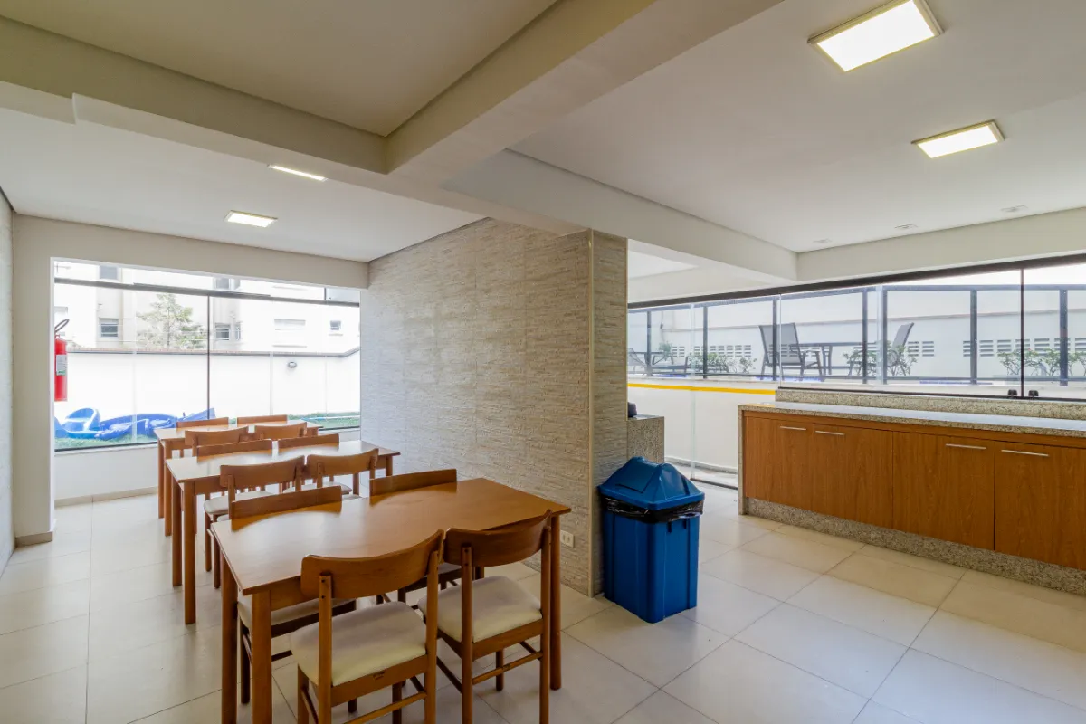 Apartamento à venda com 130000m², 4 quartos com vaga - 52