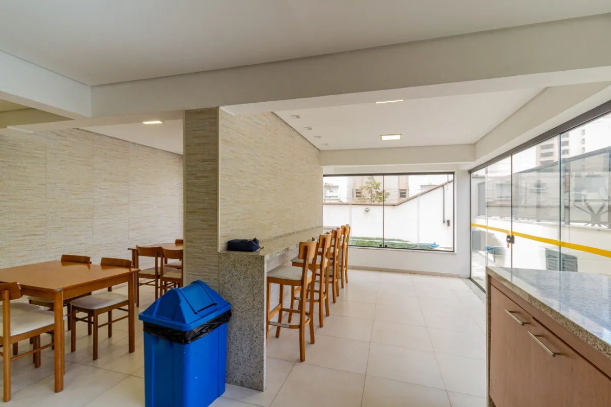 Apartamento à venda com 130000m², 4 quartos com vaga - 53