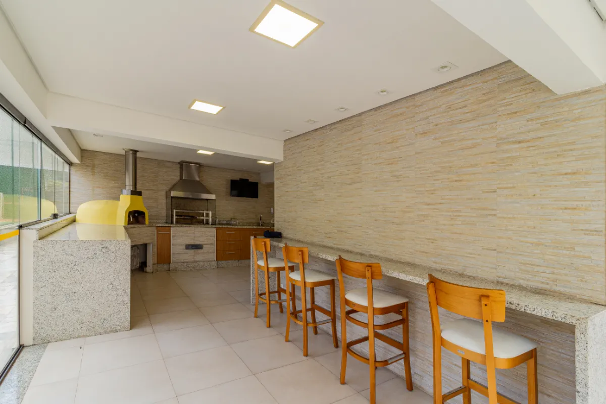 Apartamento à venda com 130000m², 4 quartos com vaga - 54