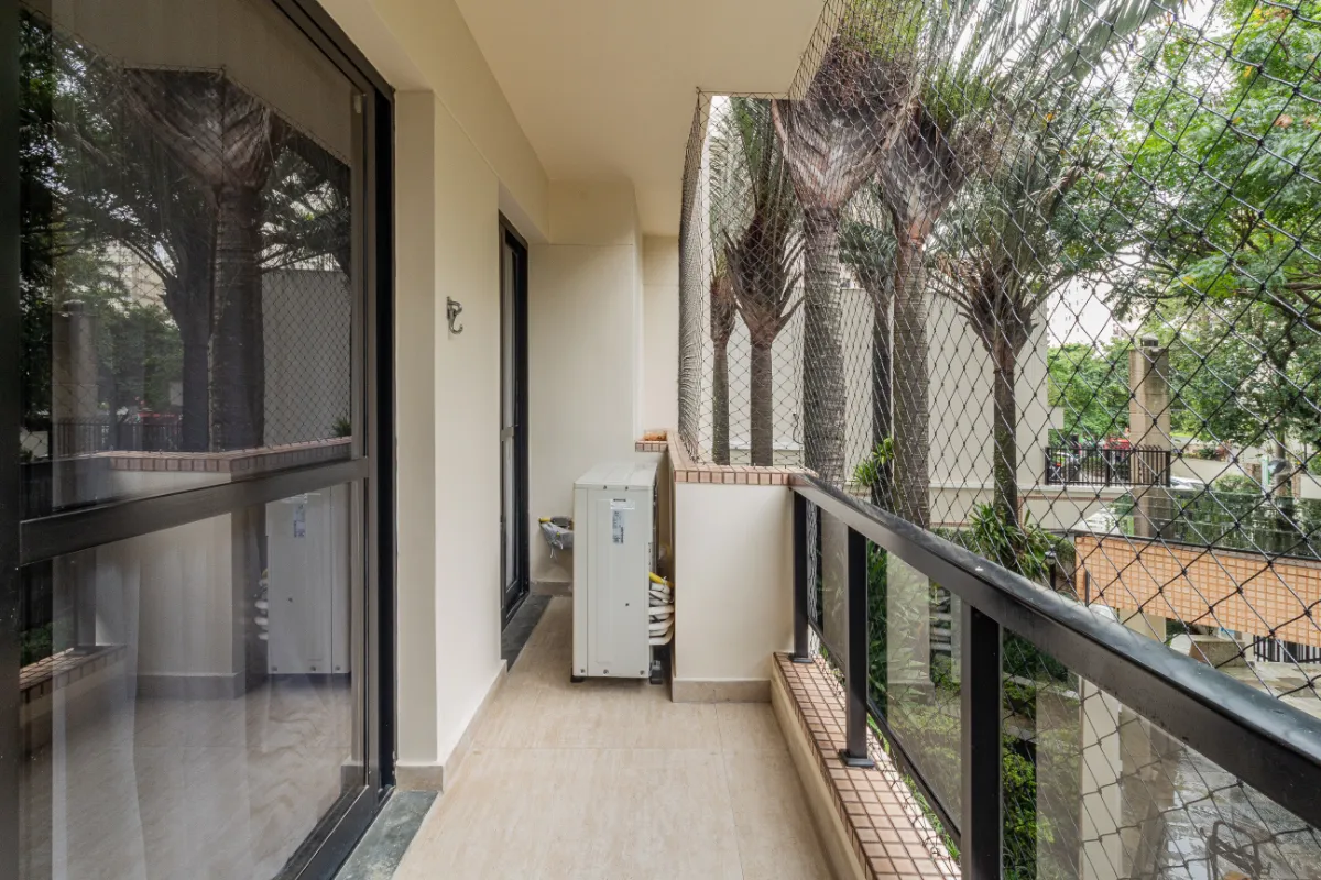 Apartamento à venda com 130000m², 4 quartos com vaga - 9