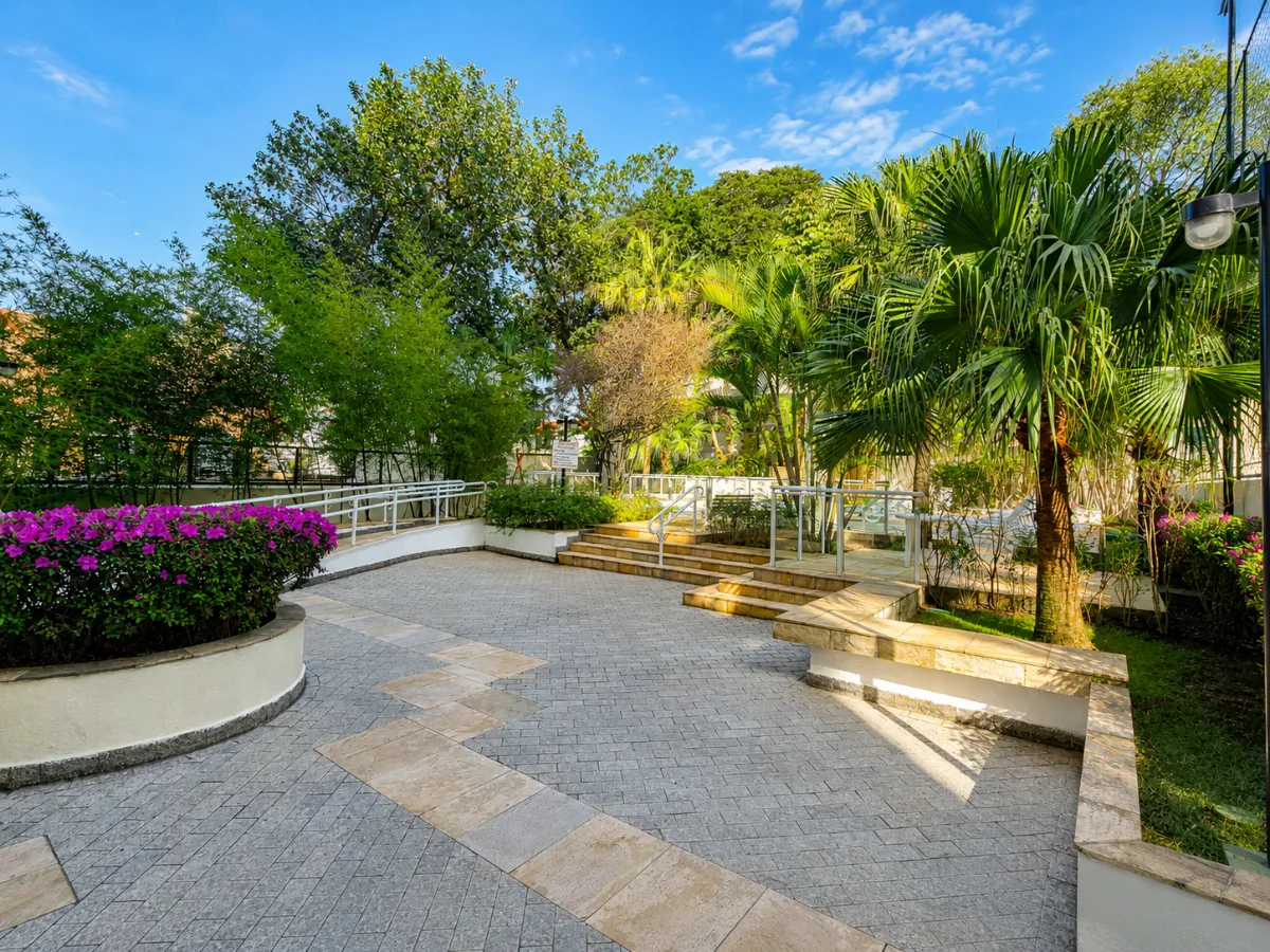 Condomínio Edifício Residencial Coral Gables - 41