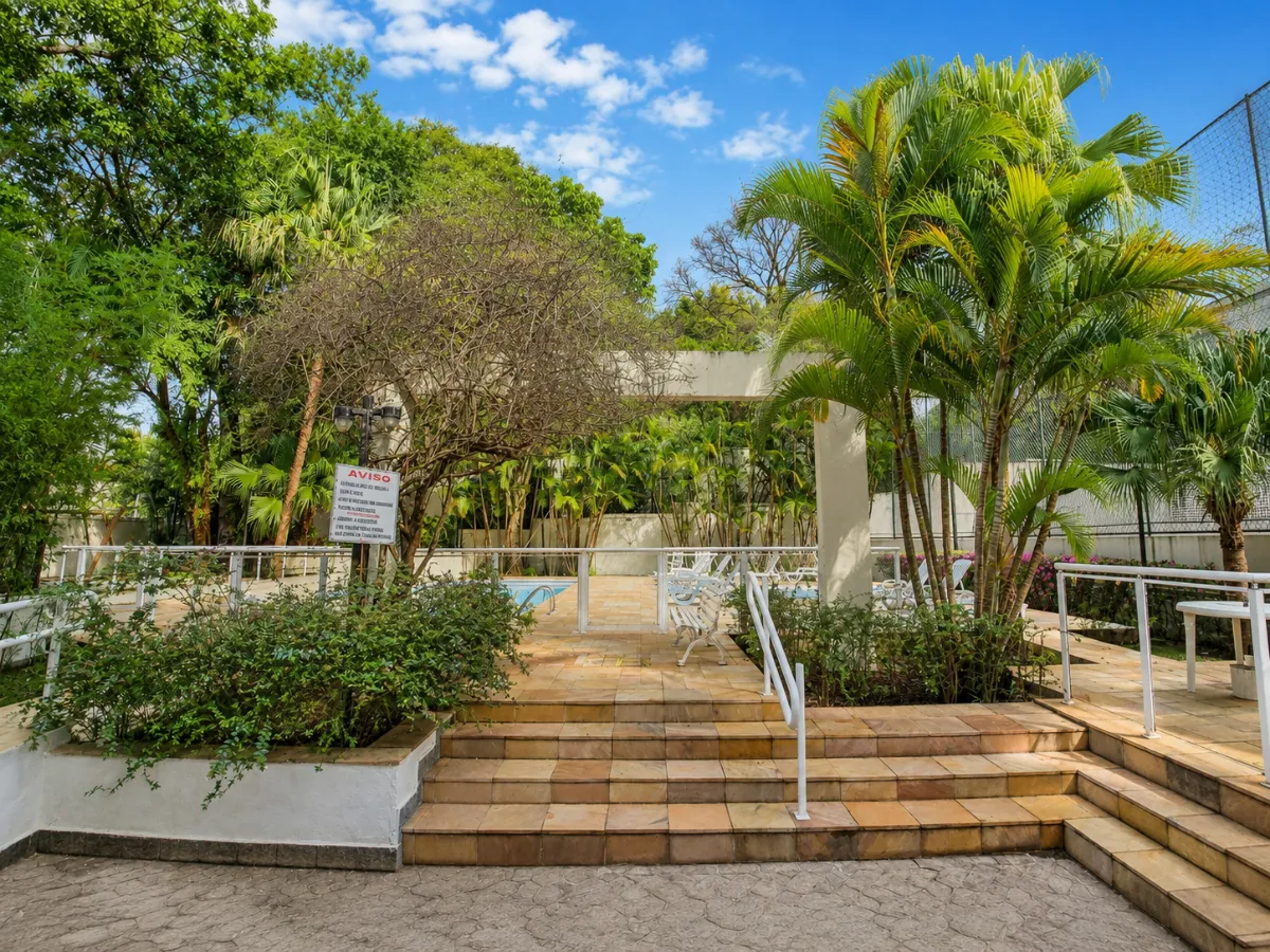 Condomínio Edifício Residencial Coral Gables - 42
