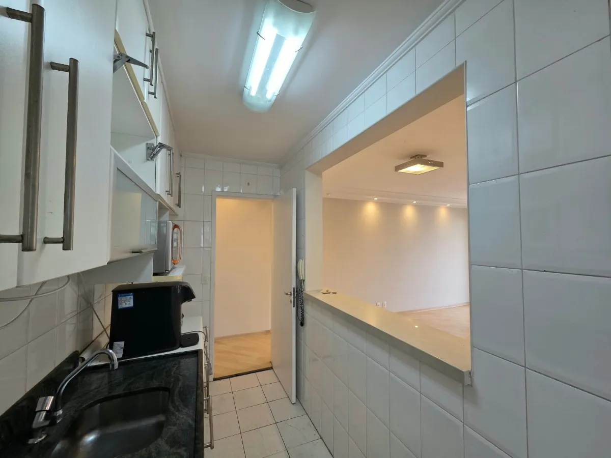 Apartamento à venda com 70m², 2 quartos com vaga - 31