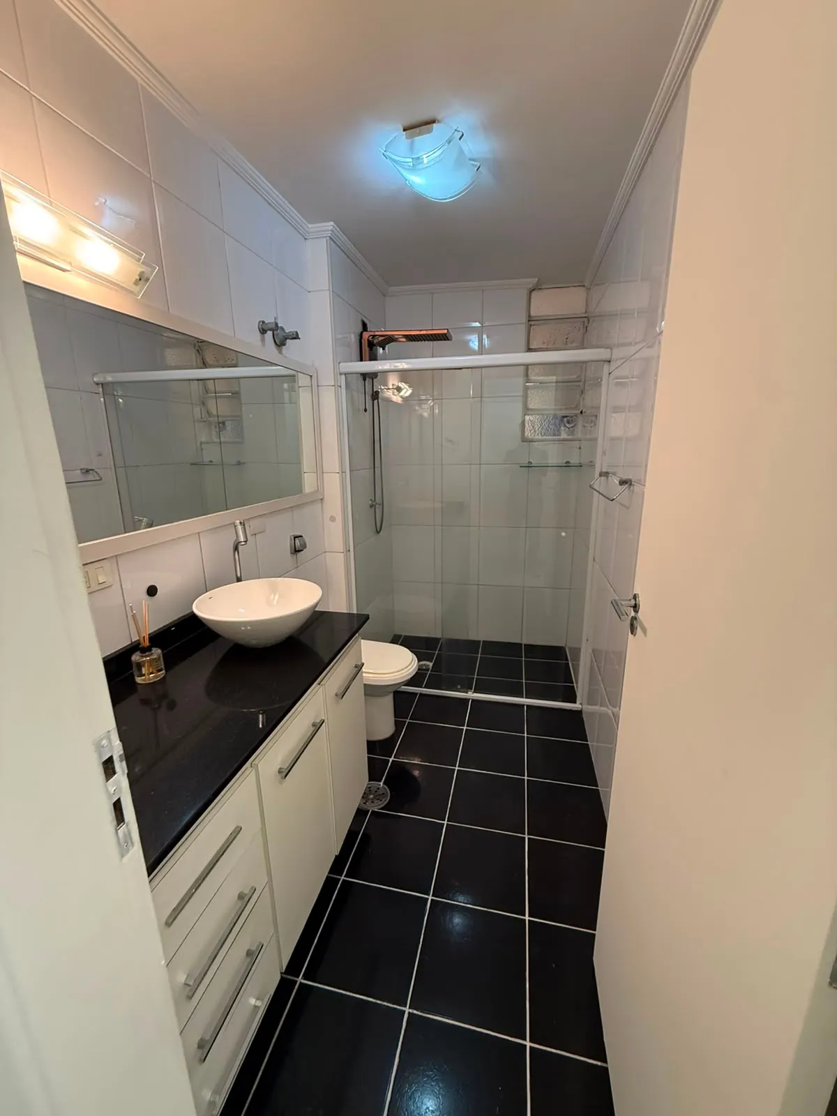 Apartamento à venda com 70m², 2 quartos com vaga - 24