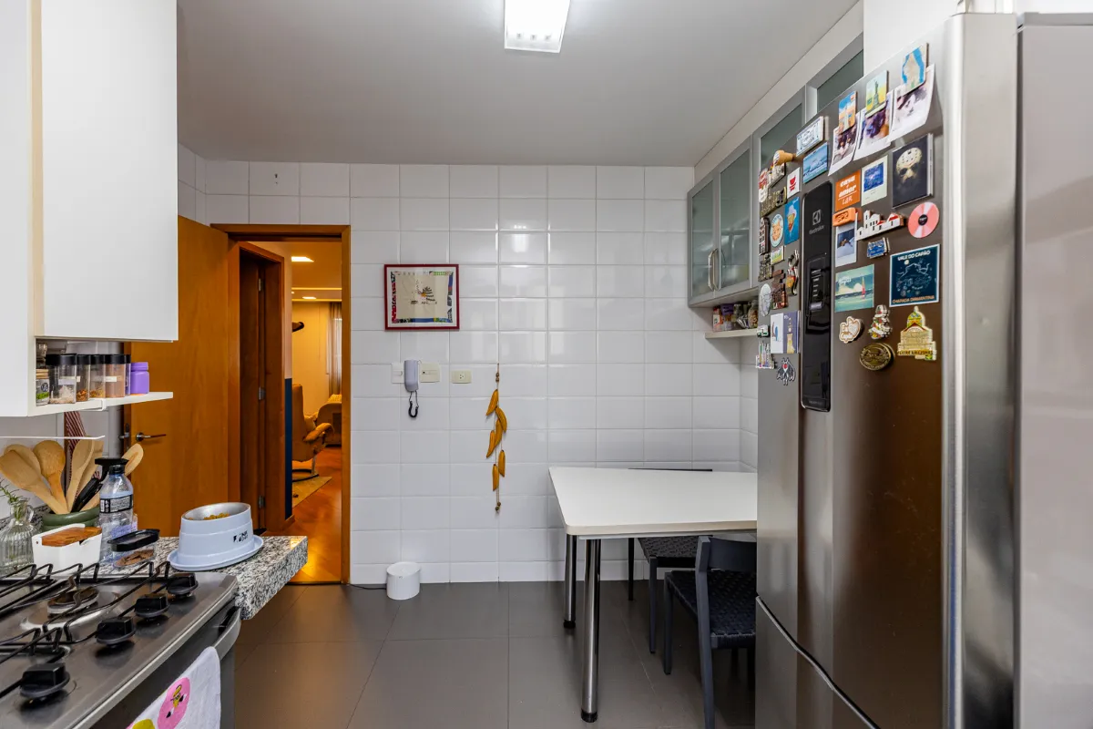 Apartamento à venda com 131m², 3 quartos com vaga - 33