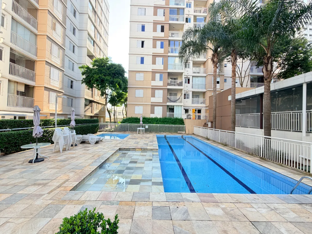 Apartamento à venda com 63m², 2 quartos com vaga - 27
