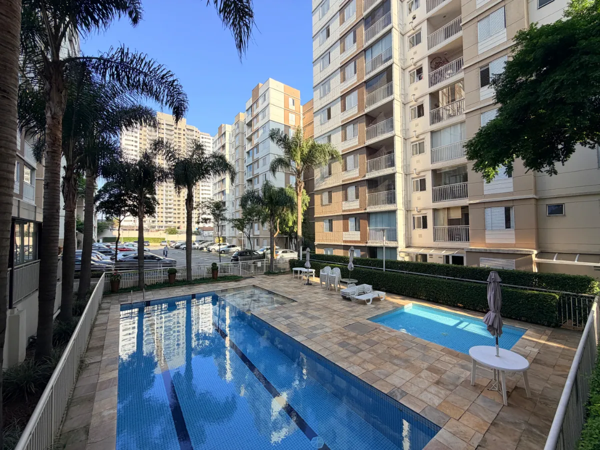 Apartamento à venda com 63m², 2 quartos com vaga - 28