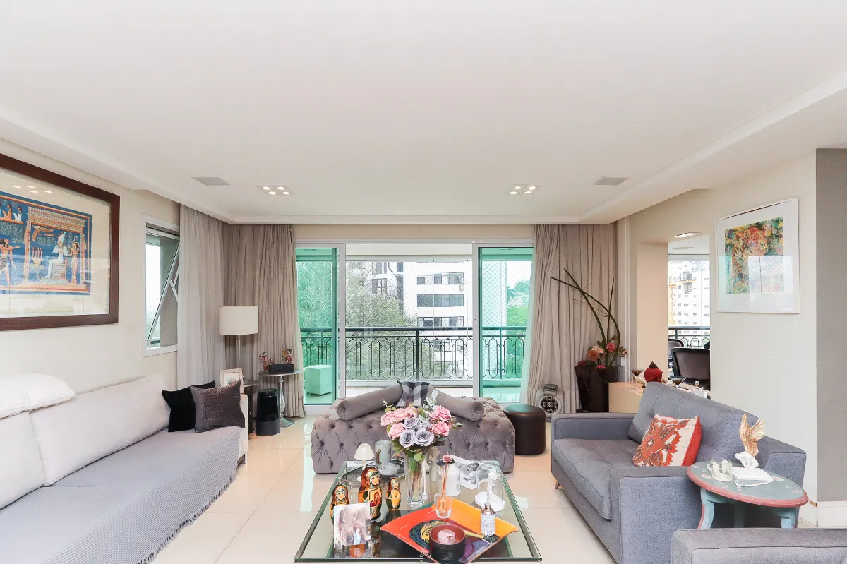 Apartamento à venda com 210m², 4 quartos com vaga - 1