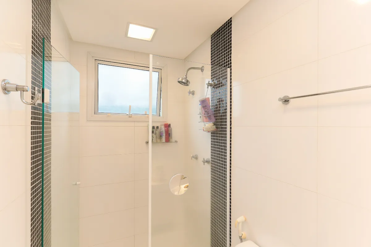 Apartamento à venda com 210m², 4 quartos com vaga - 29
