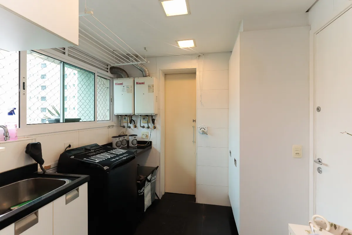 Apartamento à venda com 210m², 4 quartos com vaga - 39