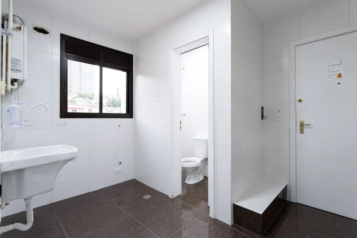 Apartamento à venda com 169m², 3 quartos com vaga - 33