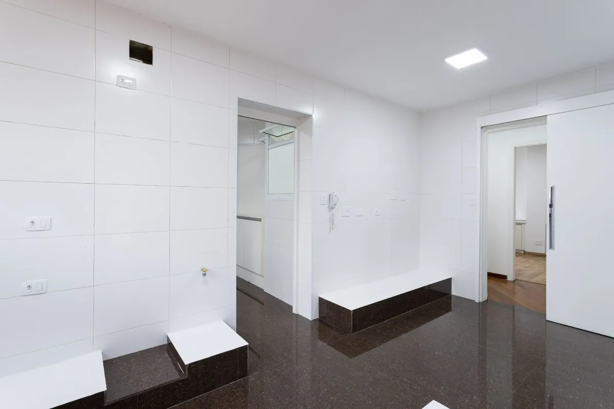 Apartamento à venda com 169m², 3 quartos com vaga - 37