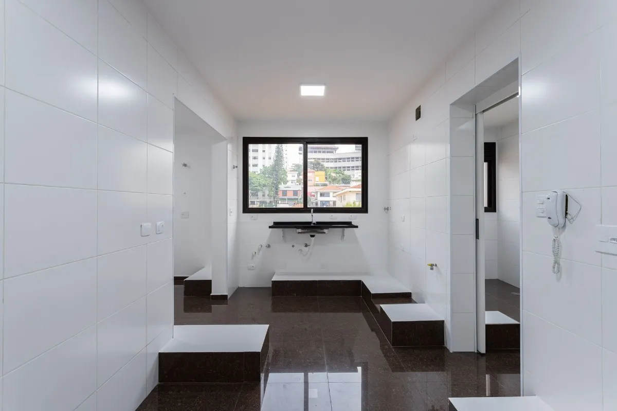 Apartamento à venda com 169m², 3 quartos com vaga - 38