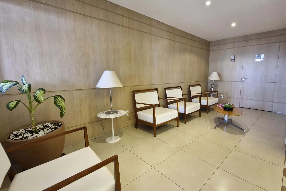 Apartamento à venda com 67m², 2 quartos com vaga - 63