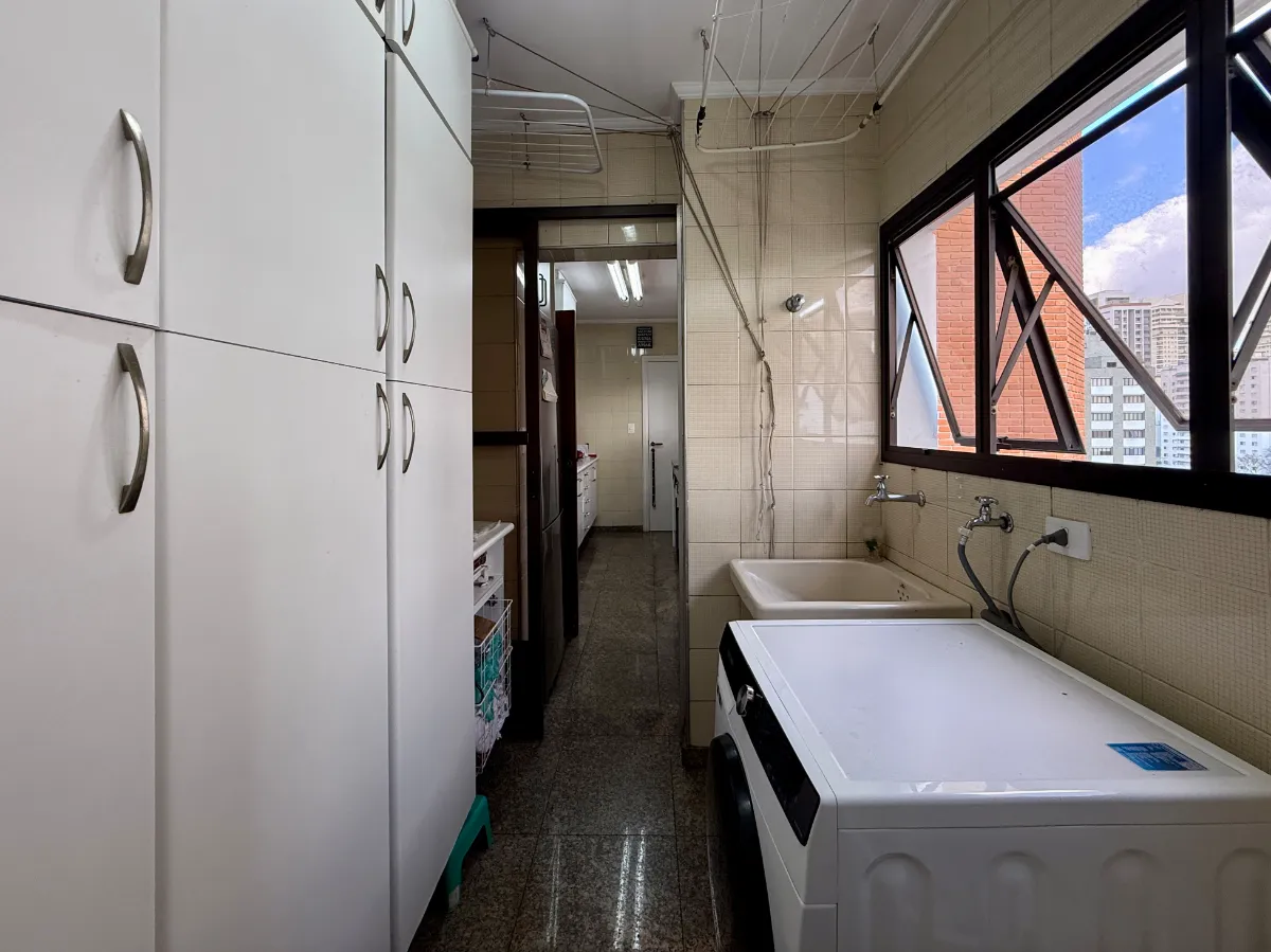 Apartamento à venda com 110m², 3 quartos com vaga - 24