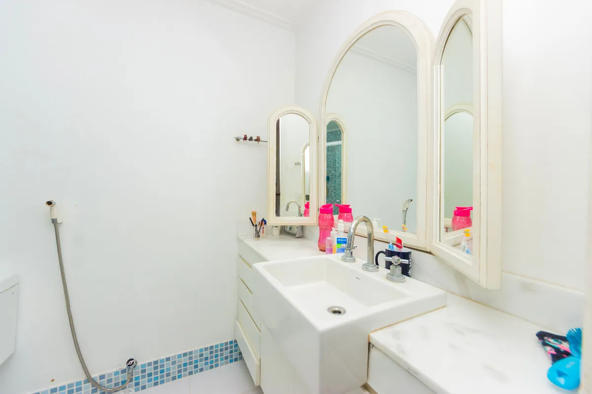 Apartamento à venda com 140m², 3 quartos com vaga - 76