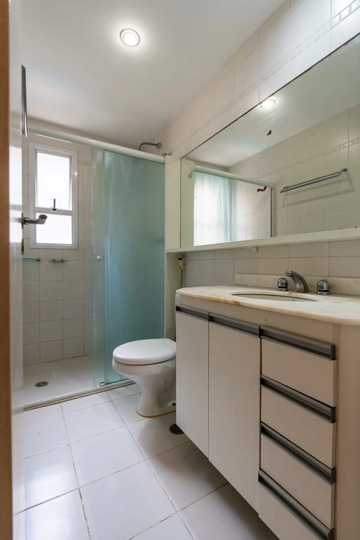 Apartamento à venda com 90m², 3 quartos com vaga - 27