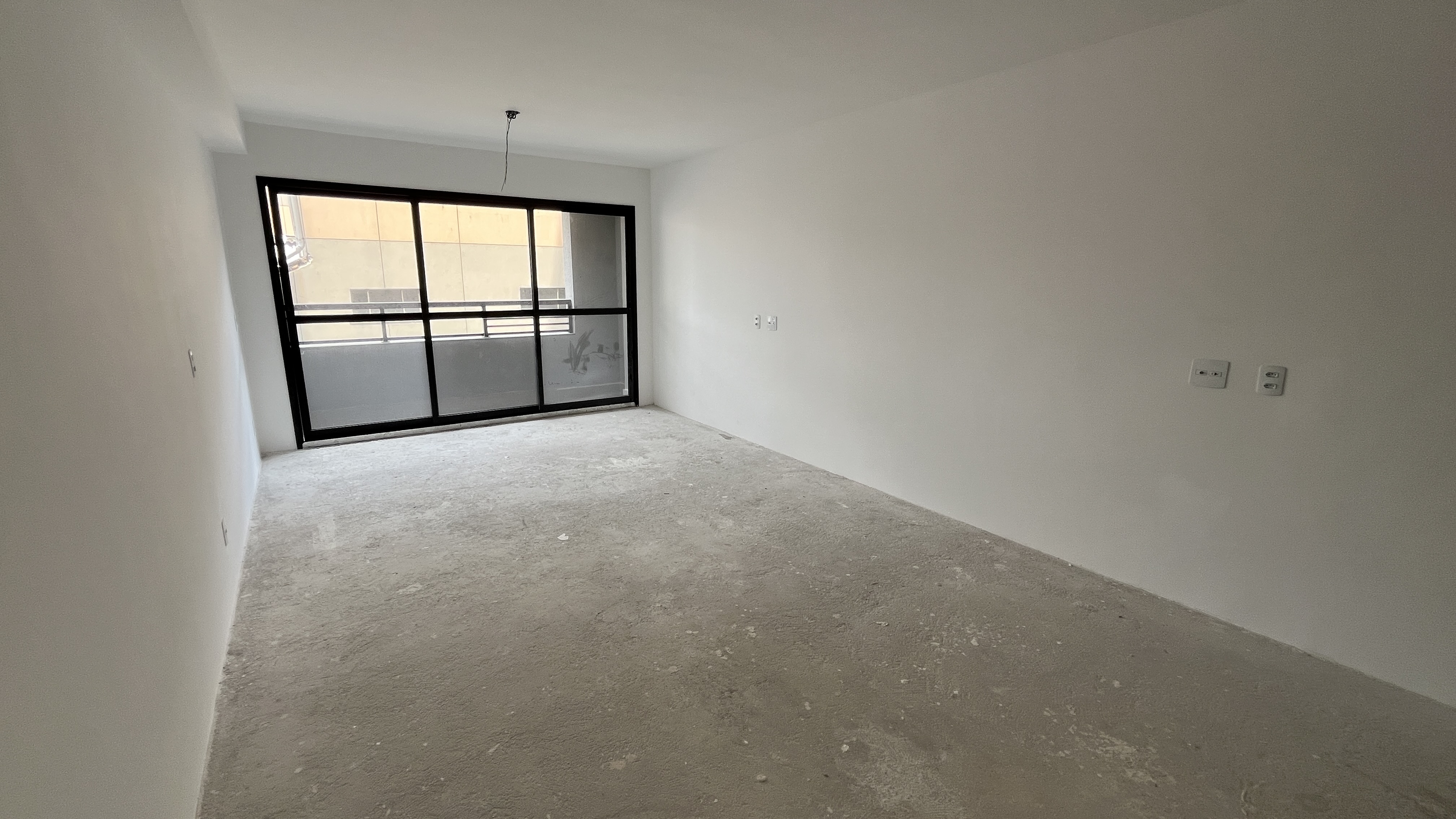 Studio à venda com 42m², 0 quartos sem vaga - 28